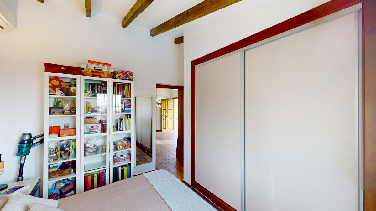 3 Bed Detached Villa in Arenas