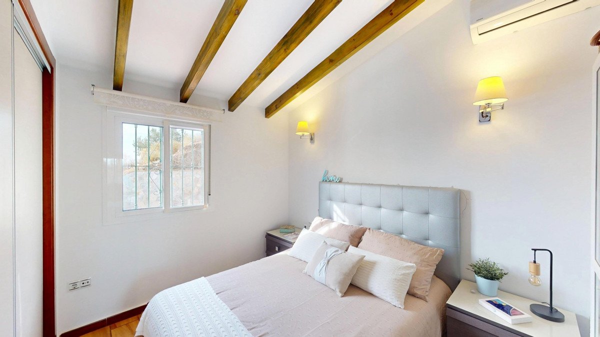 3 Bed Detached Villa in Arenas