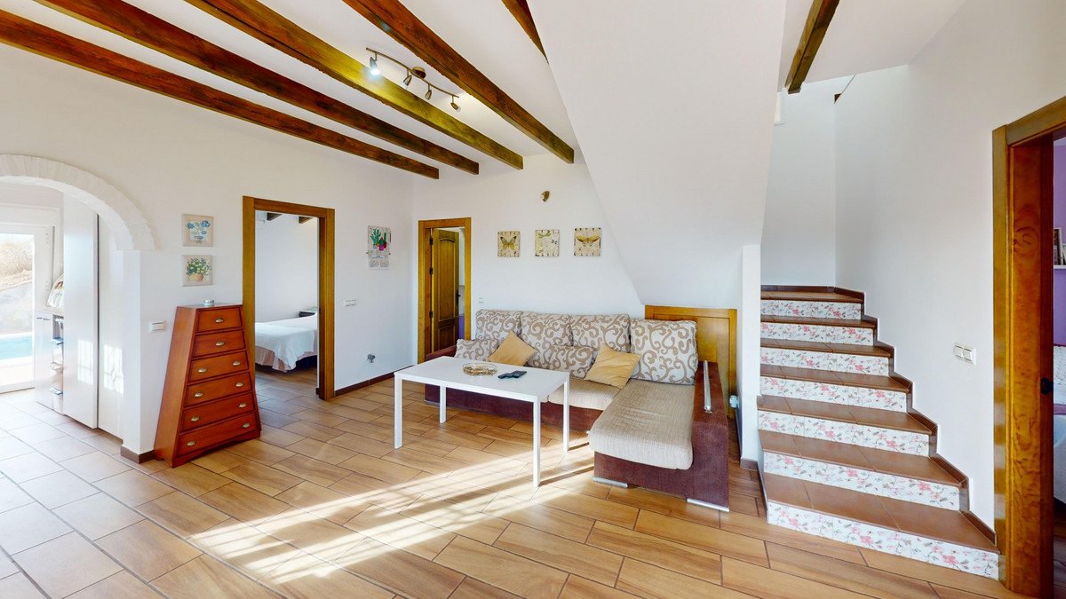 3 Bed Detached Villa in Arenas