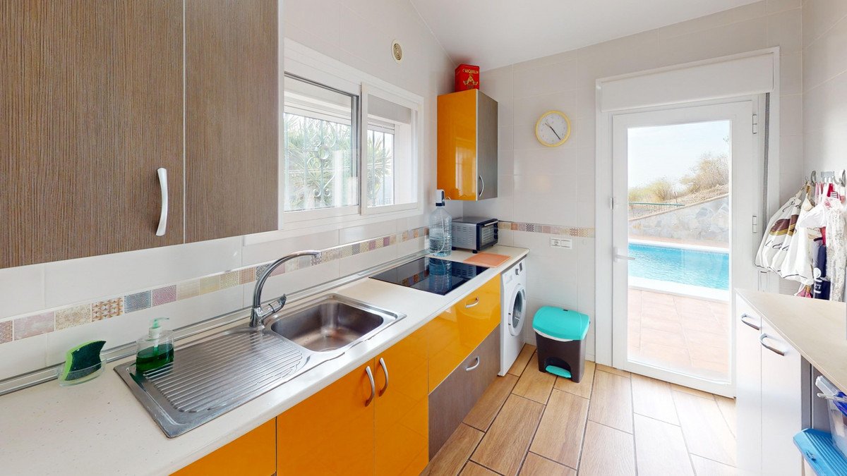 3 Bed Detached Villa in Arenas