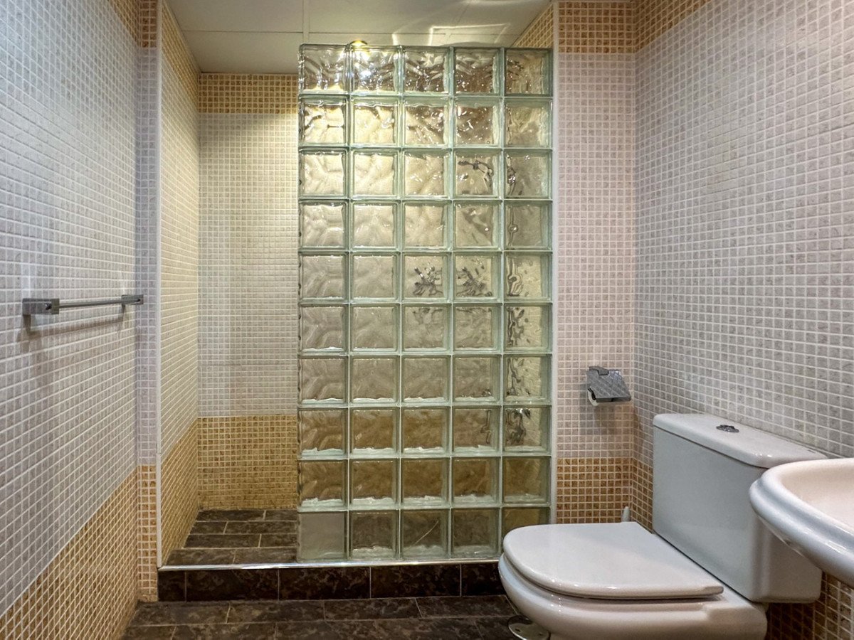 3 Bed Middle Floor Apartment in Torremolinos