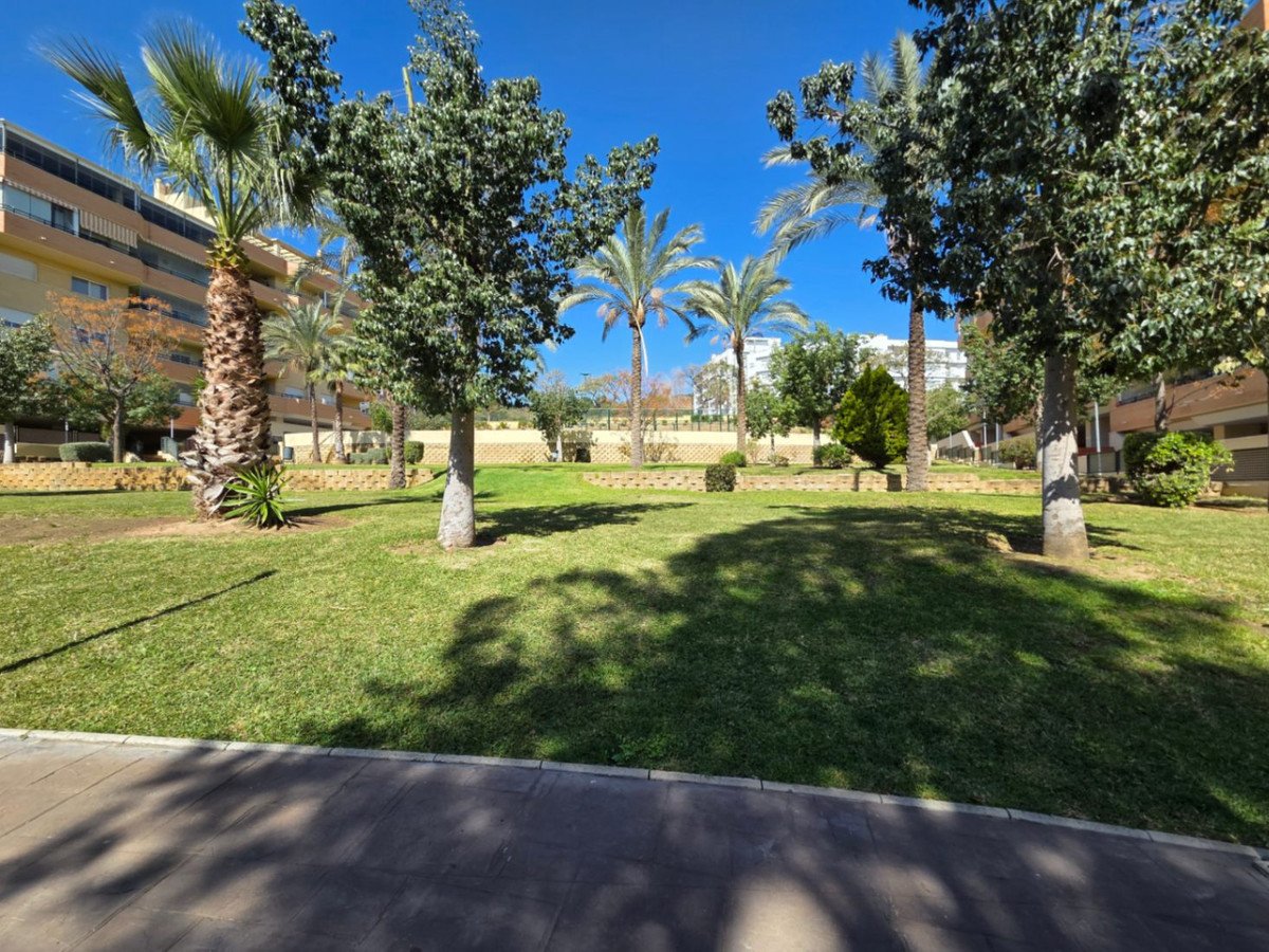 3 Bed Middle Floor Apartment in Torremolinos