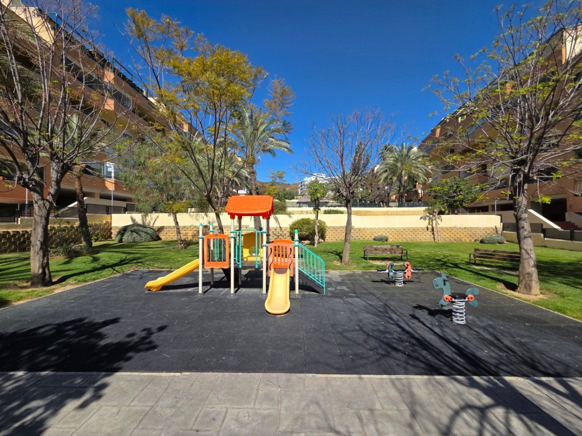 3 Bed Middle Floor Apartment in Torremolinos