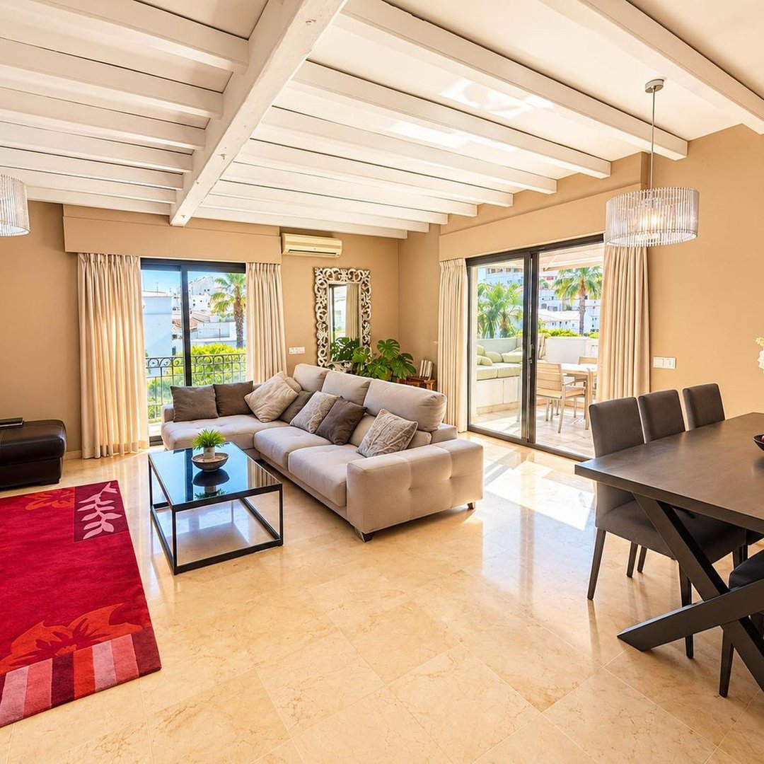 4 Bed Townhouse in Estepona