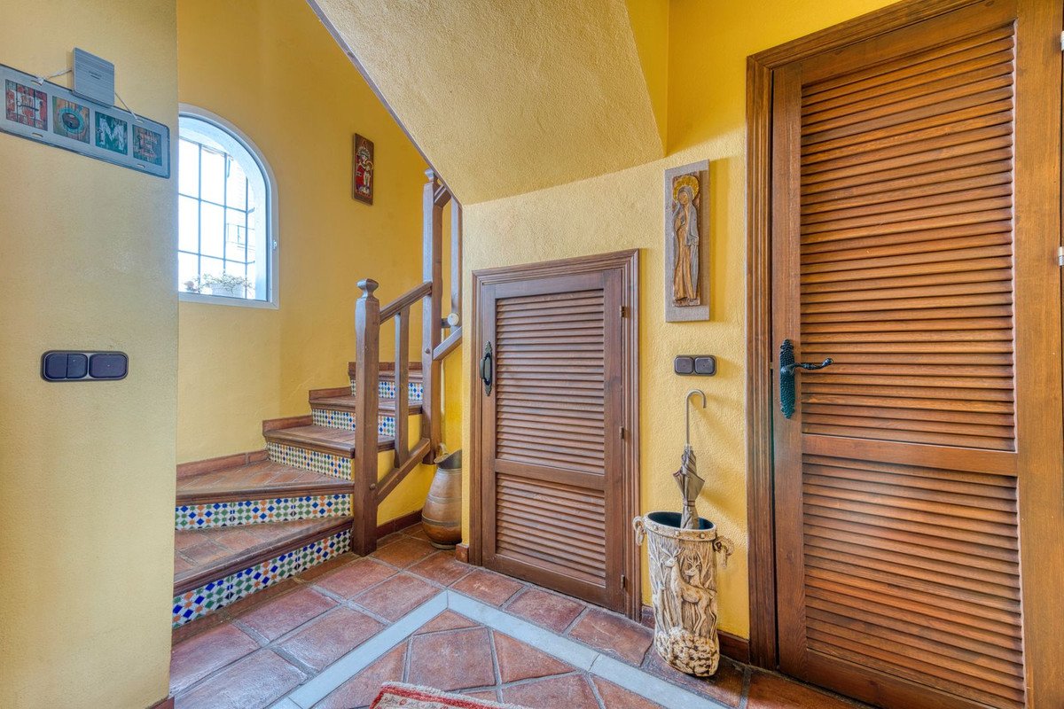 3 Bed Townhouse in Benahavís