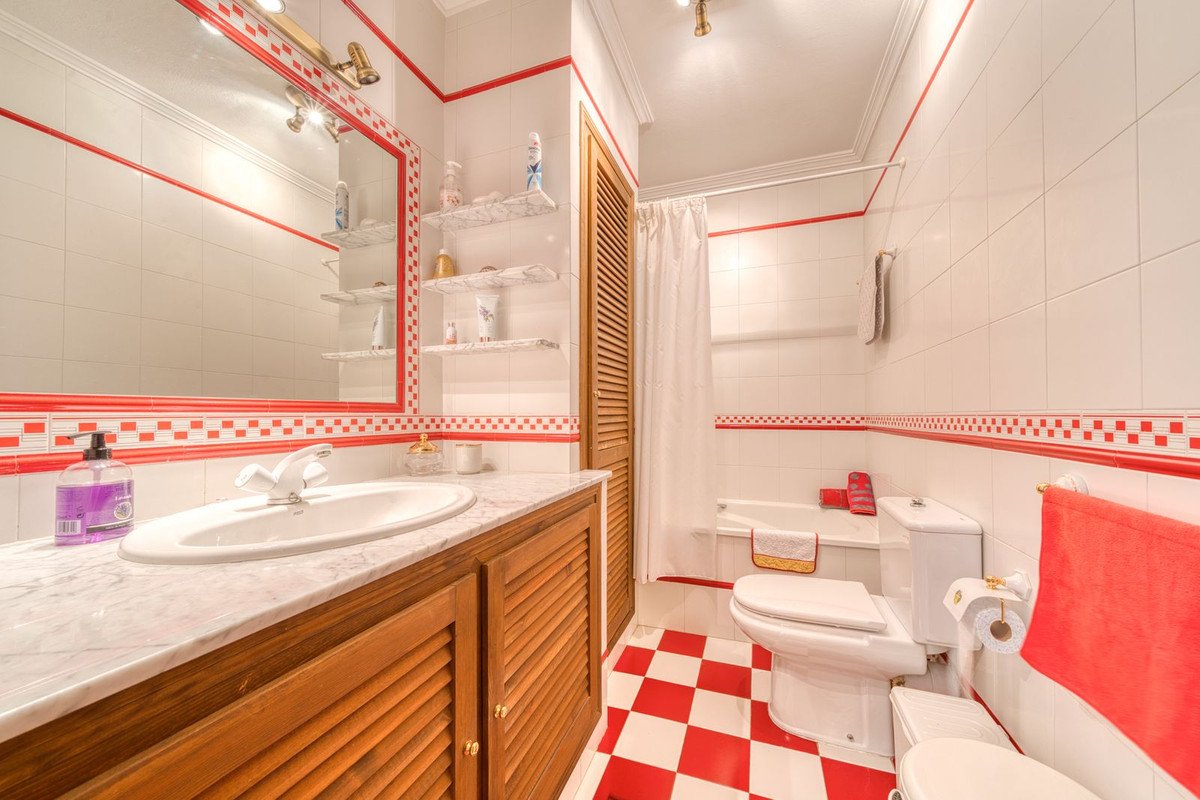 3 Bed Townhouse in Benahavís