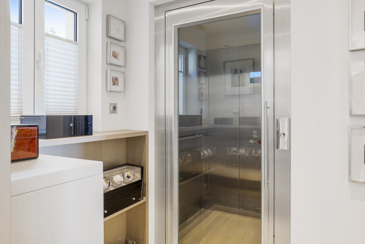 4 Bed Penthouse in Benahavís
