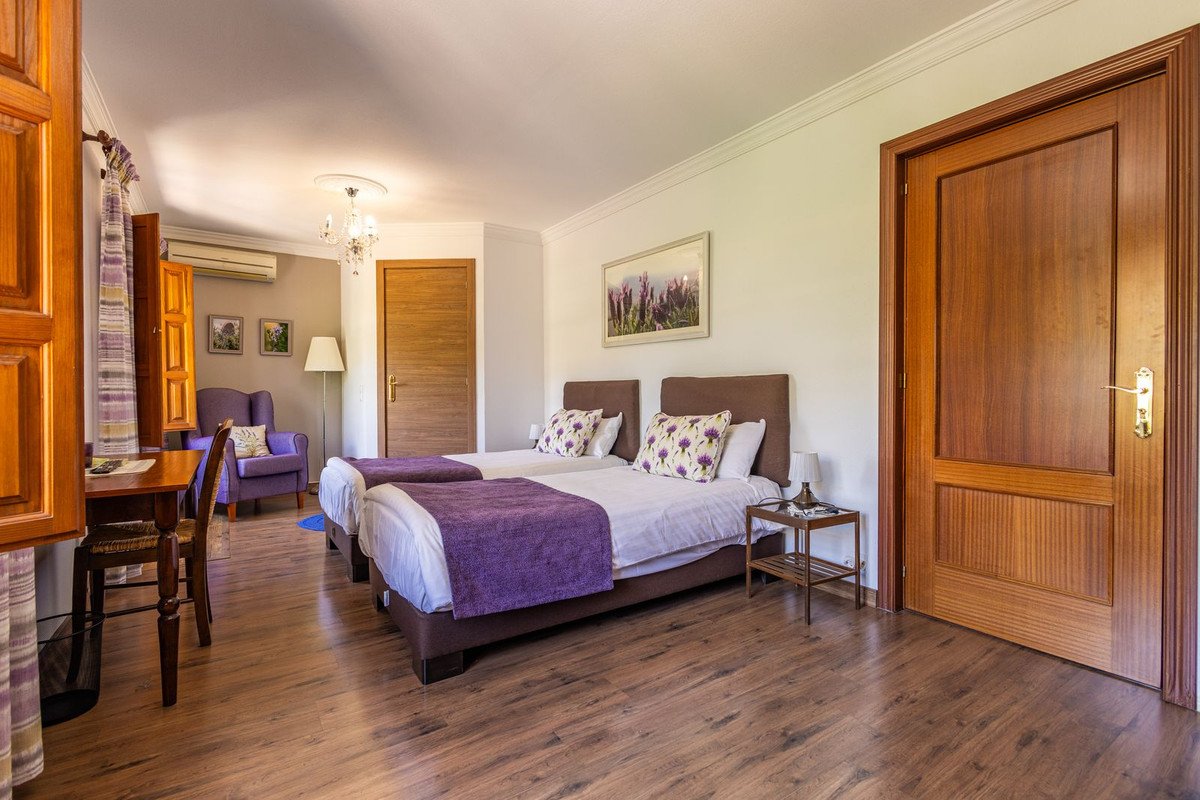 6 Bed Finca - Cortijo in Canillas de Albaida