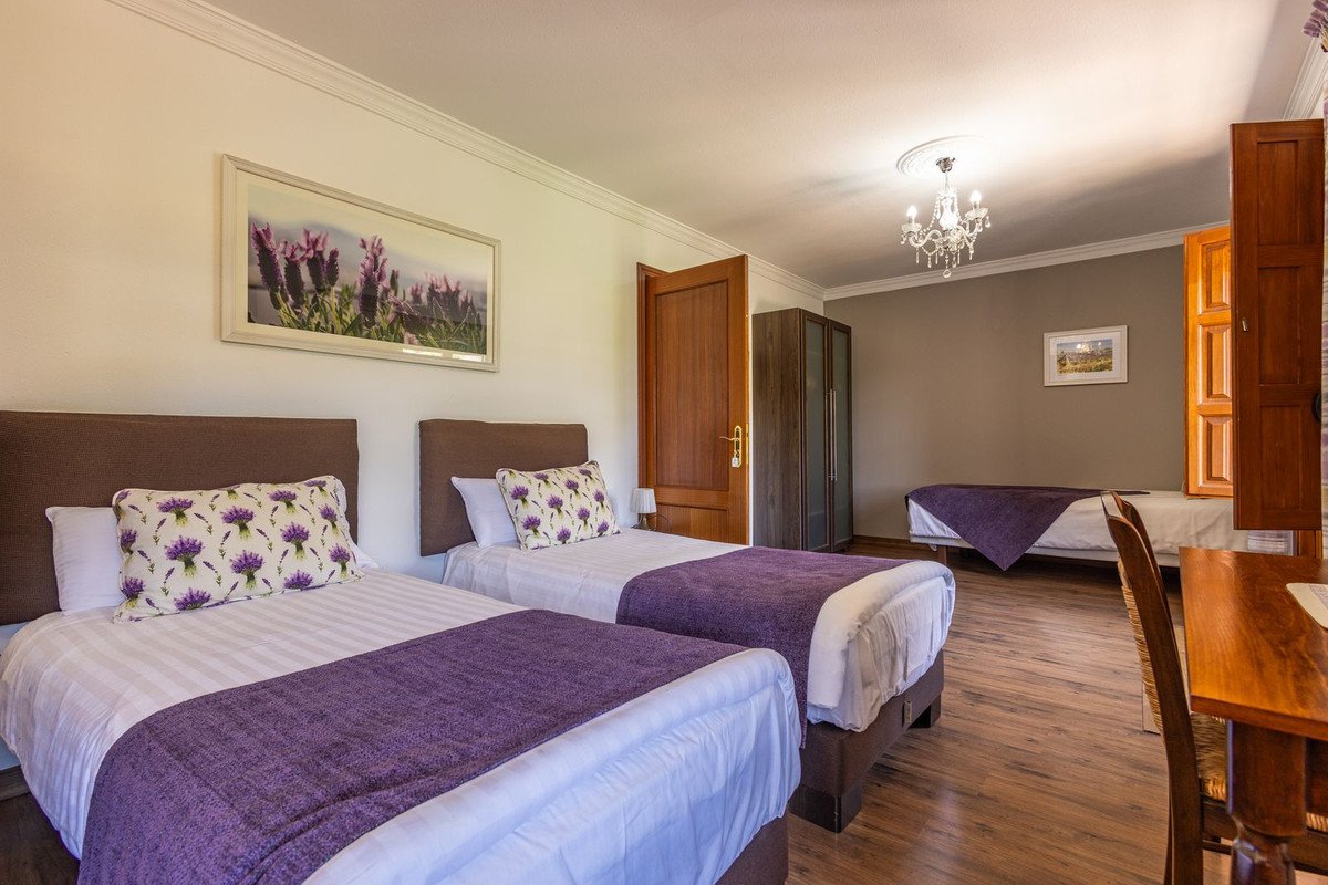 6 Bed Finca - Cortijo in Canillas de Albaida