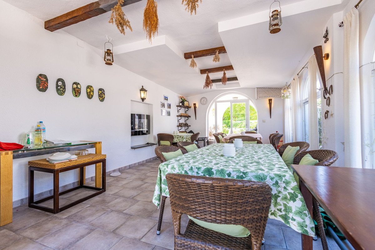 6 Bed Finca - Cortijo in Canillas de Albaida
