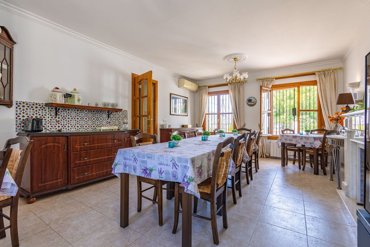 6 Bed Finca - Cortijo in Canillas de Albaida