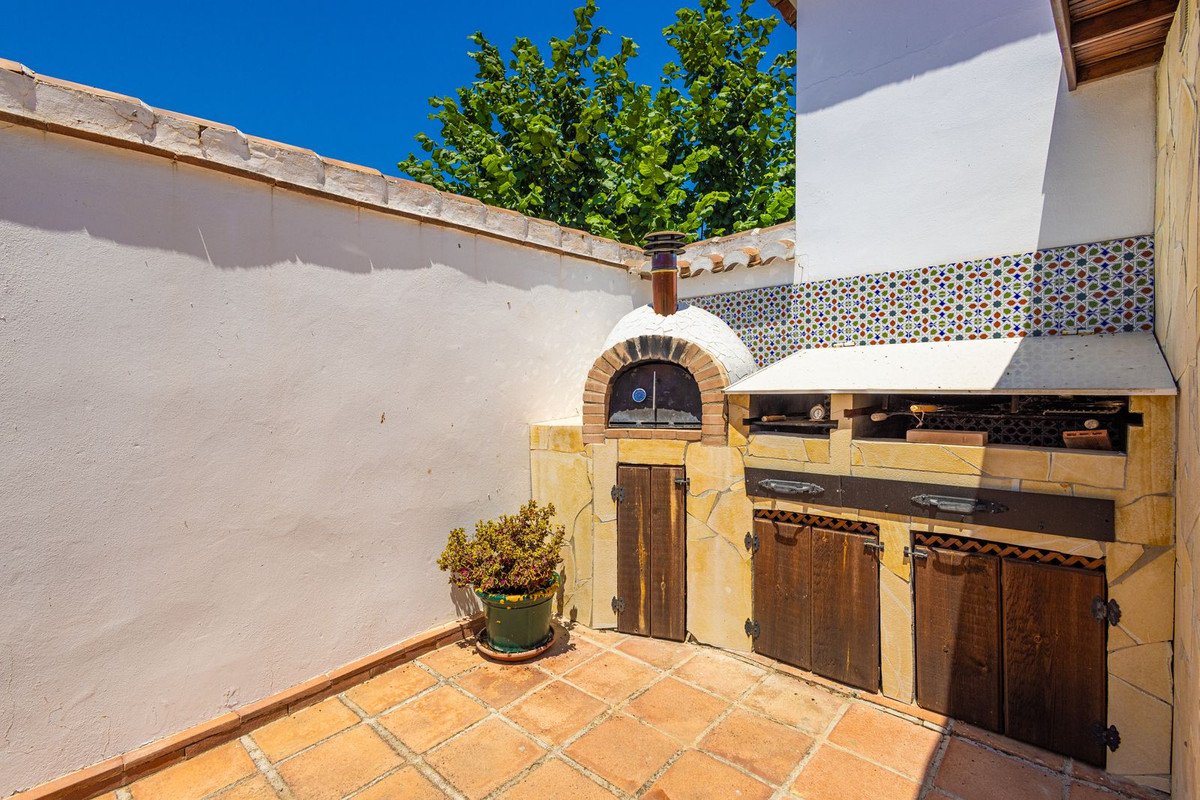 6 Bed Finca - Cortijo in Canillas de Albaida