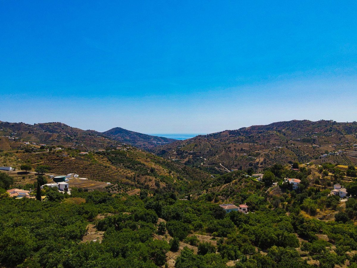 6 Bed Finca - Cortijo in Canillas de Albaida