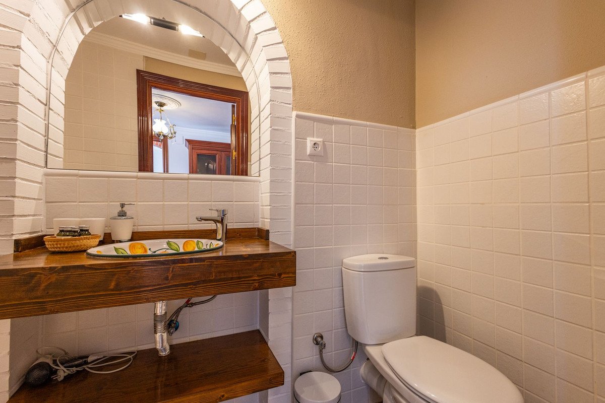 6 Bed Finca - Cortijo in Canillas de Albaida