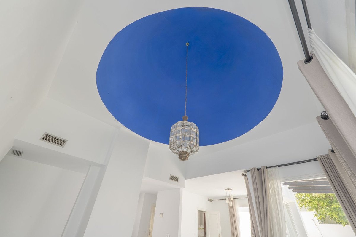 3 Bed Detached Villa in Puerto Banús