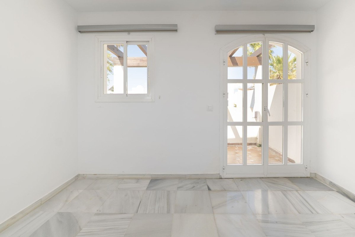 3 Bed Detached Villa in Puerto Banús