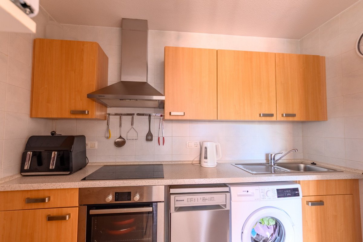2 Bed Ground Floor Apartment in Villamartin