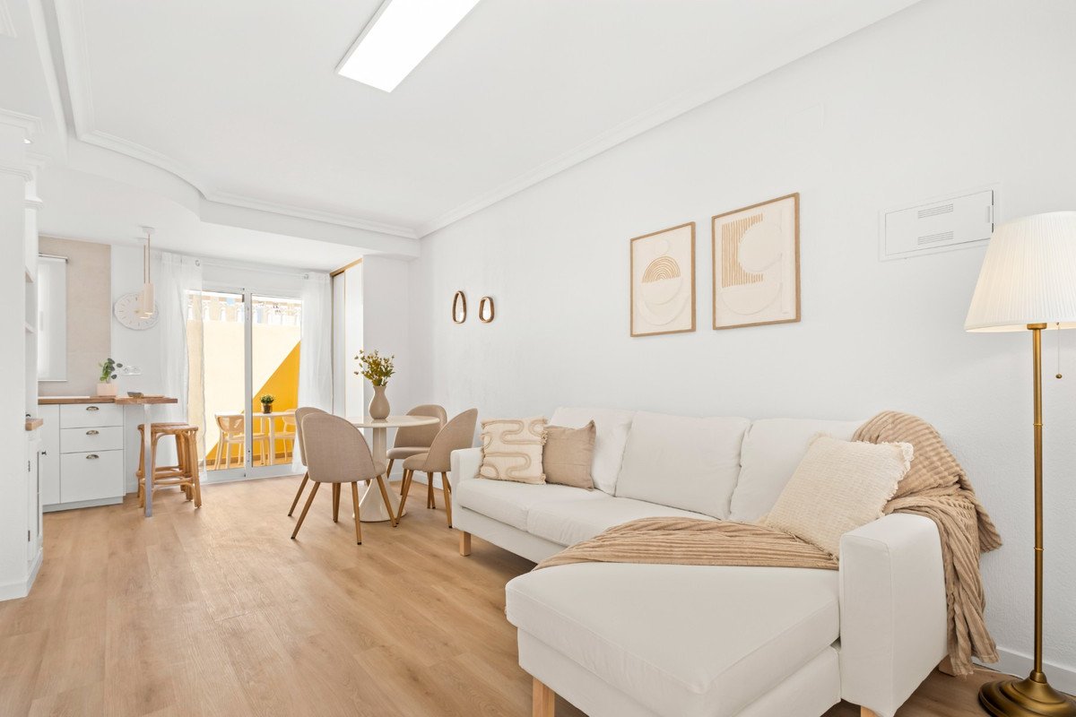 2 Bed Townhouse in Orihuela Costa