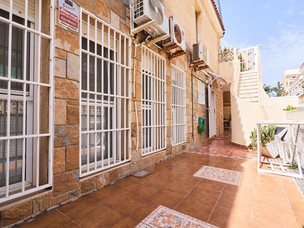 2 Bed Detached Villa in La Mata