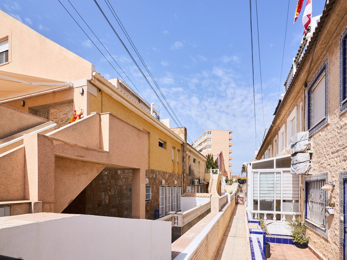 2 Bed Detached Villa in La Mata
