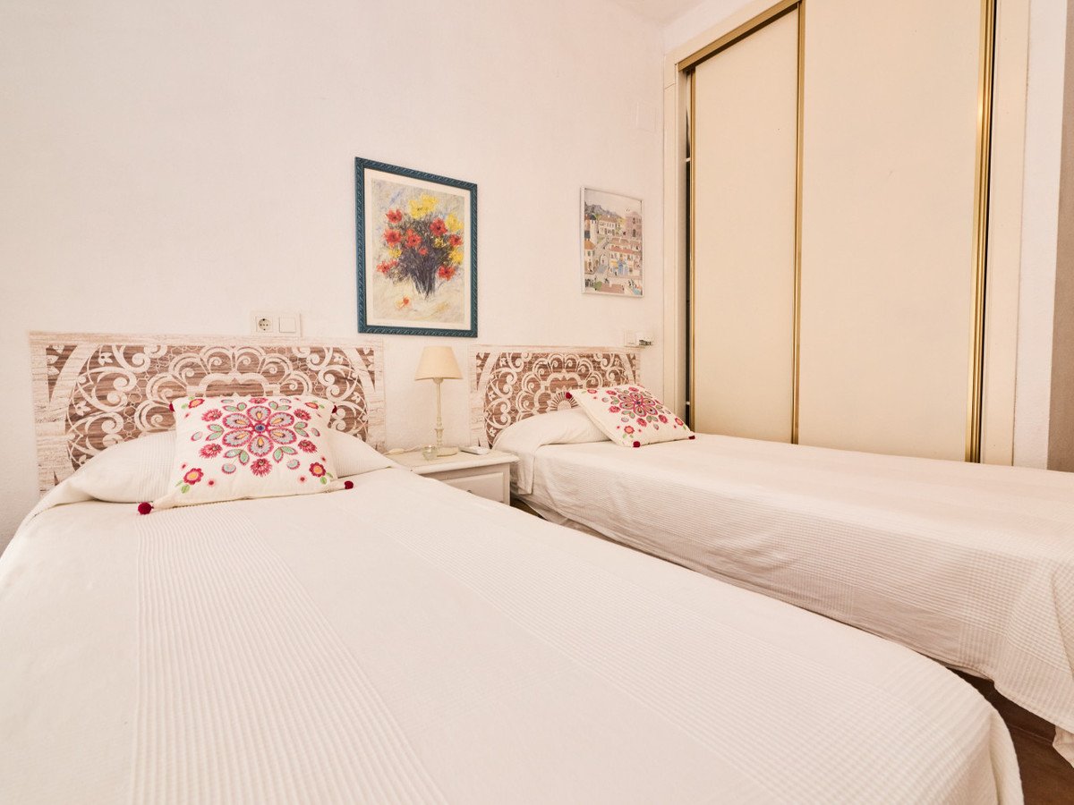 2 Bed Detached Villa in La Mata