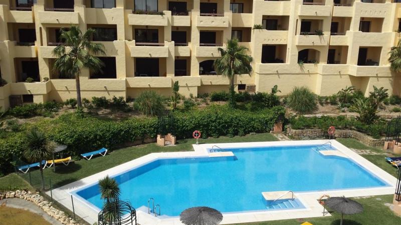 2 Bed Penthouse in La Duquesa