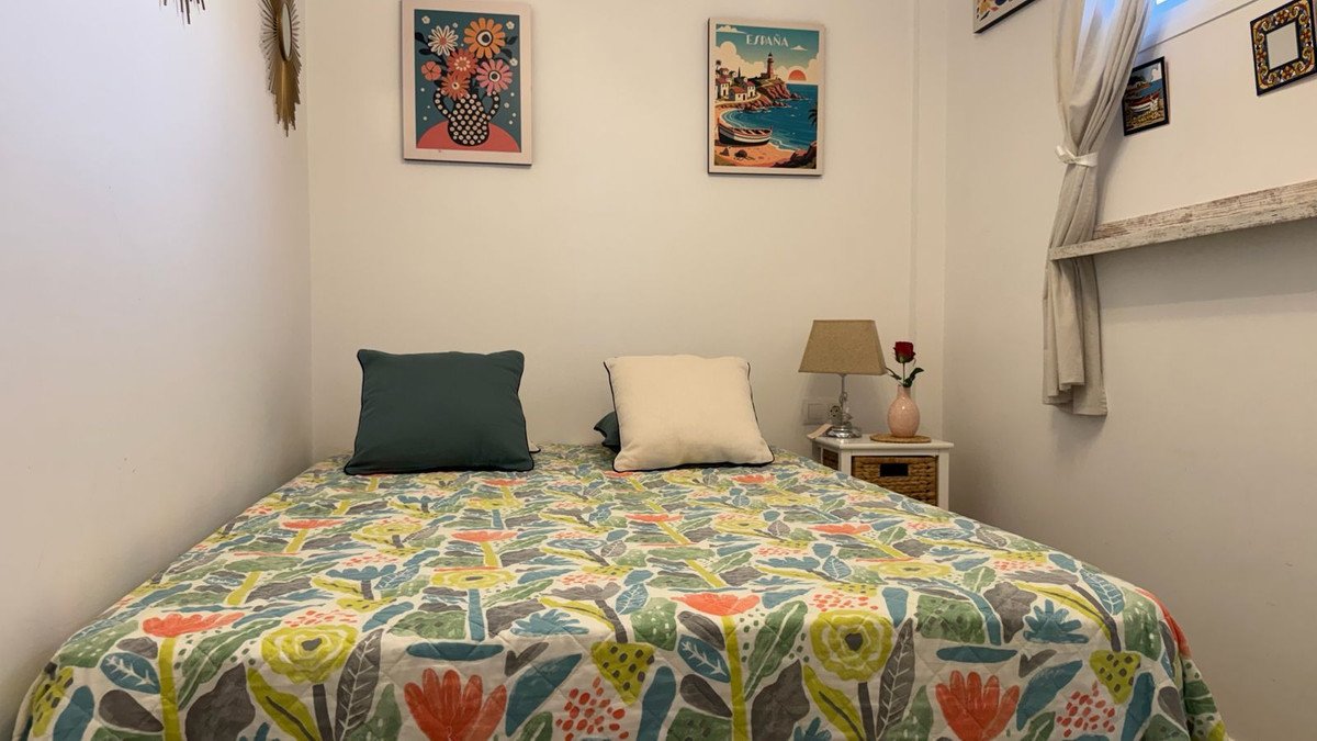 2 Bed Middle Floor Apartment in Benalmadena