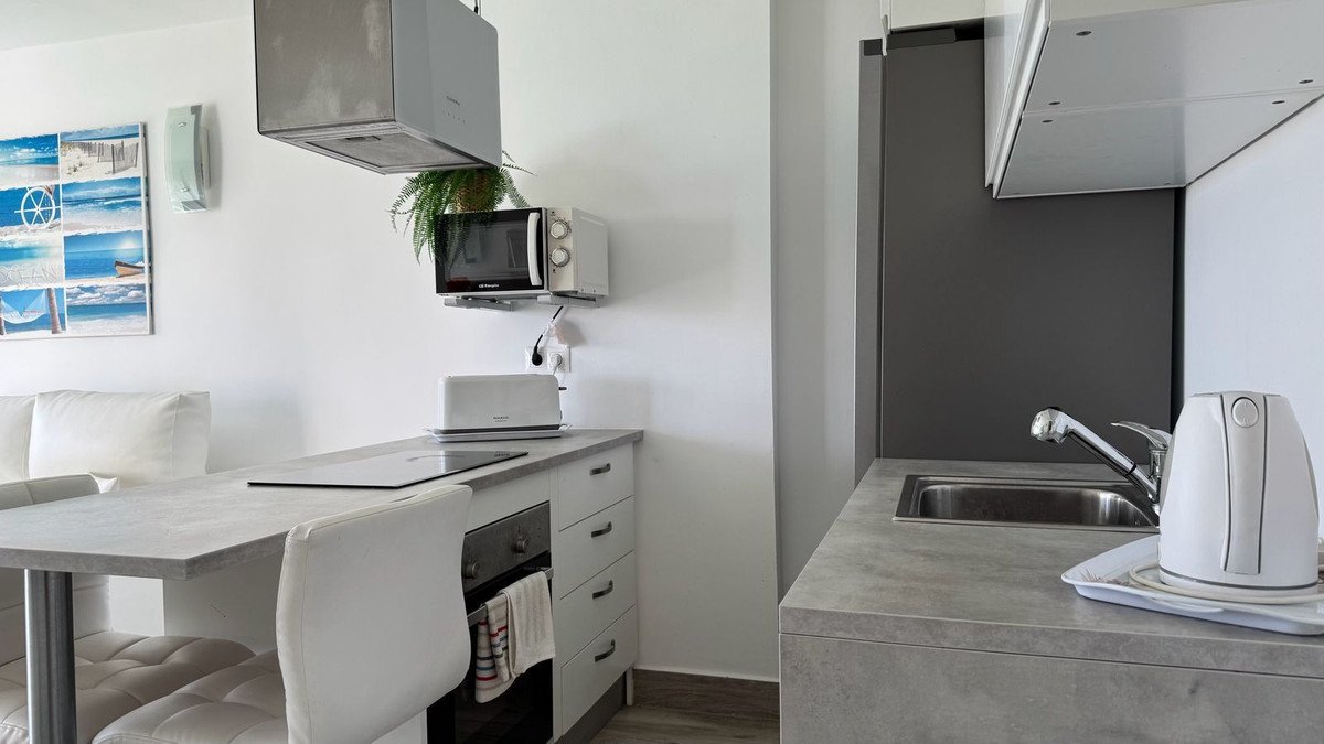 2 Bed Middle Floor Apartment in Benalmadena