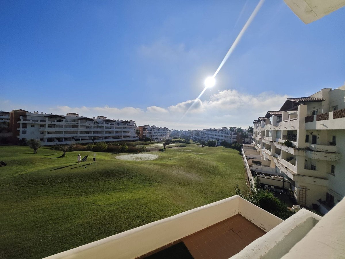 2 Bed Ground Floor Apartment in Benalmadena