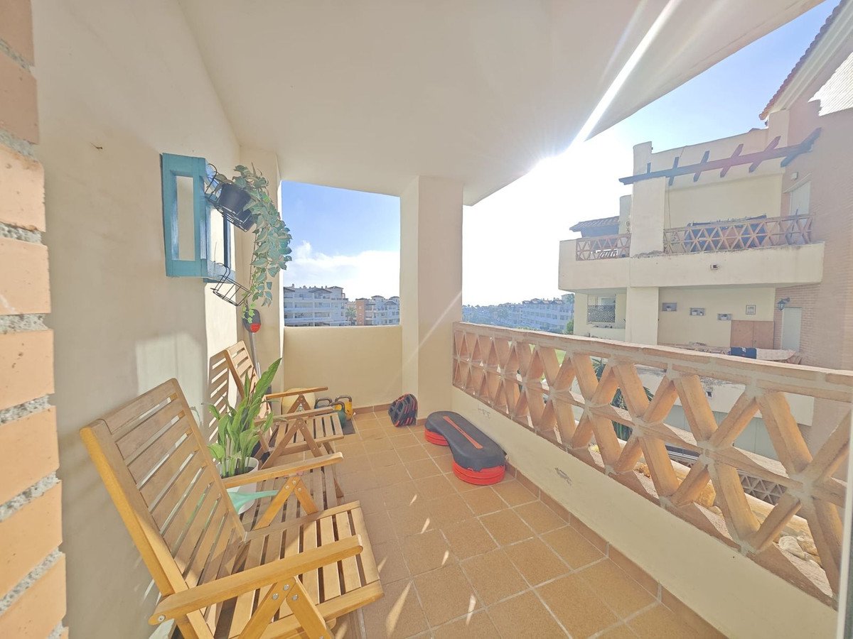 2 Bed Ground Floor Apartment in Benalmadena