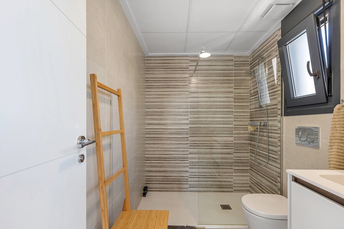 3 Bed Detached Villa in Entre Naranjos