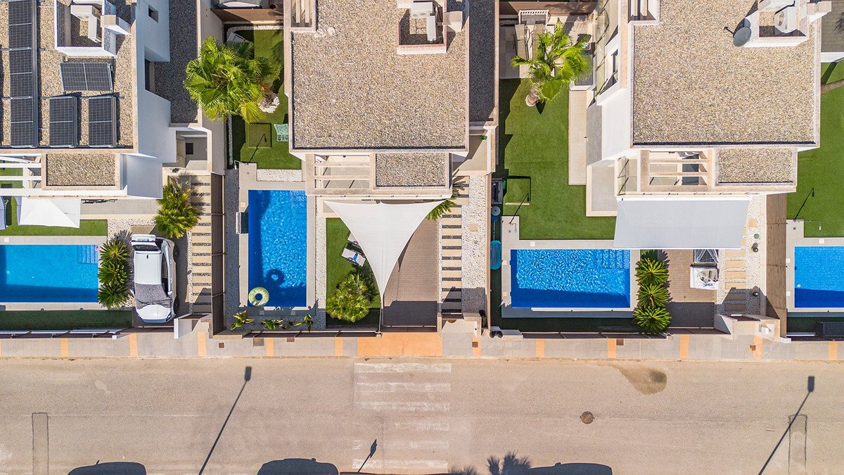3 Bed Detached Villa in Entre Naranjos