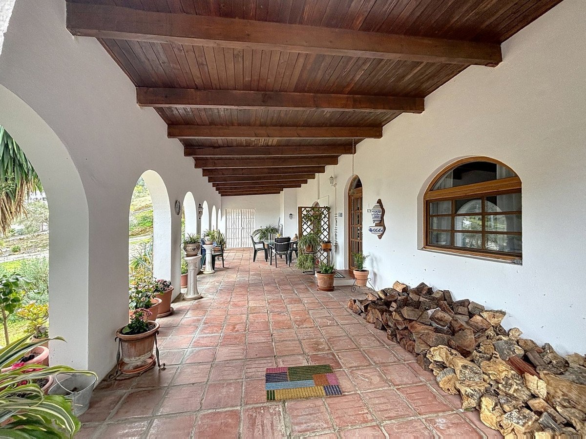 6 Bed Finca - Cortijo in Casarabonela