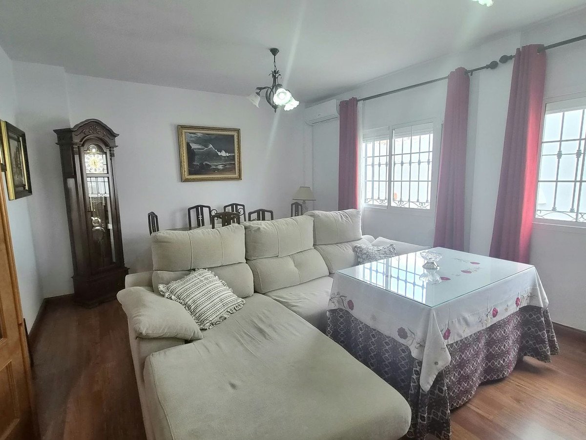 4 Bed Townhouse in Alhaurín el Grande