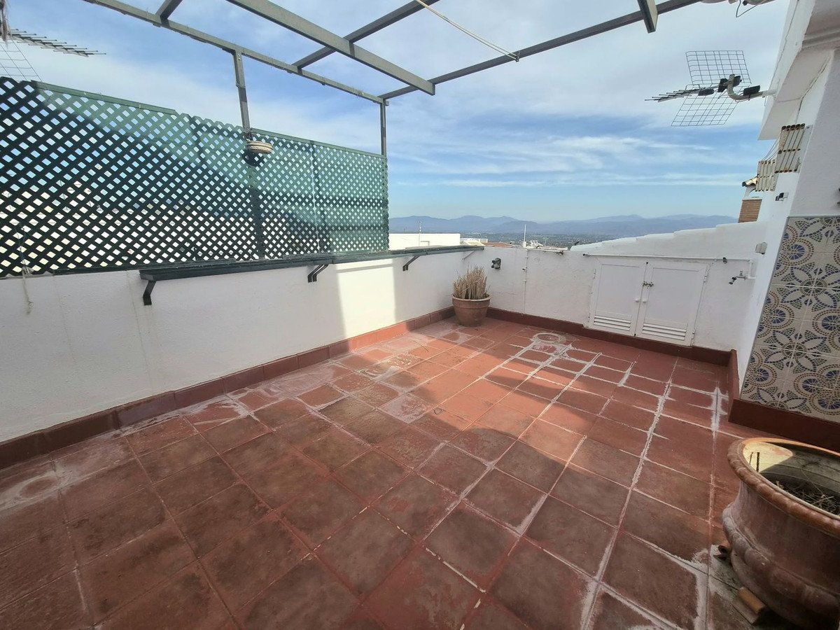 4 Bed Townhouse in Alhaurín el Grande