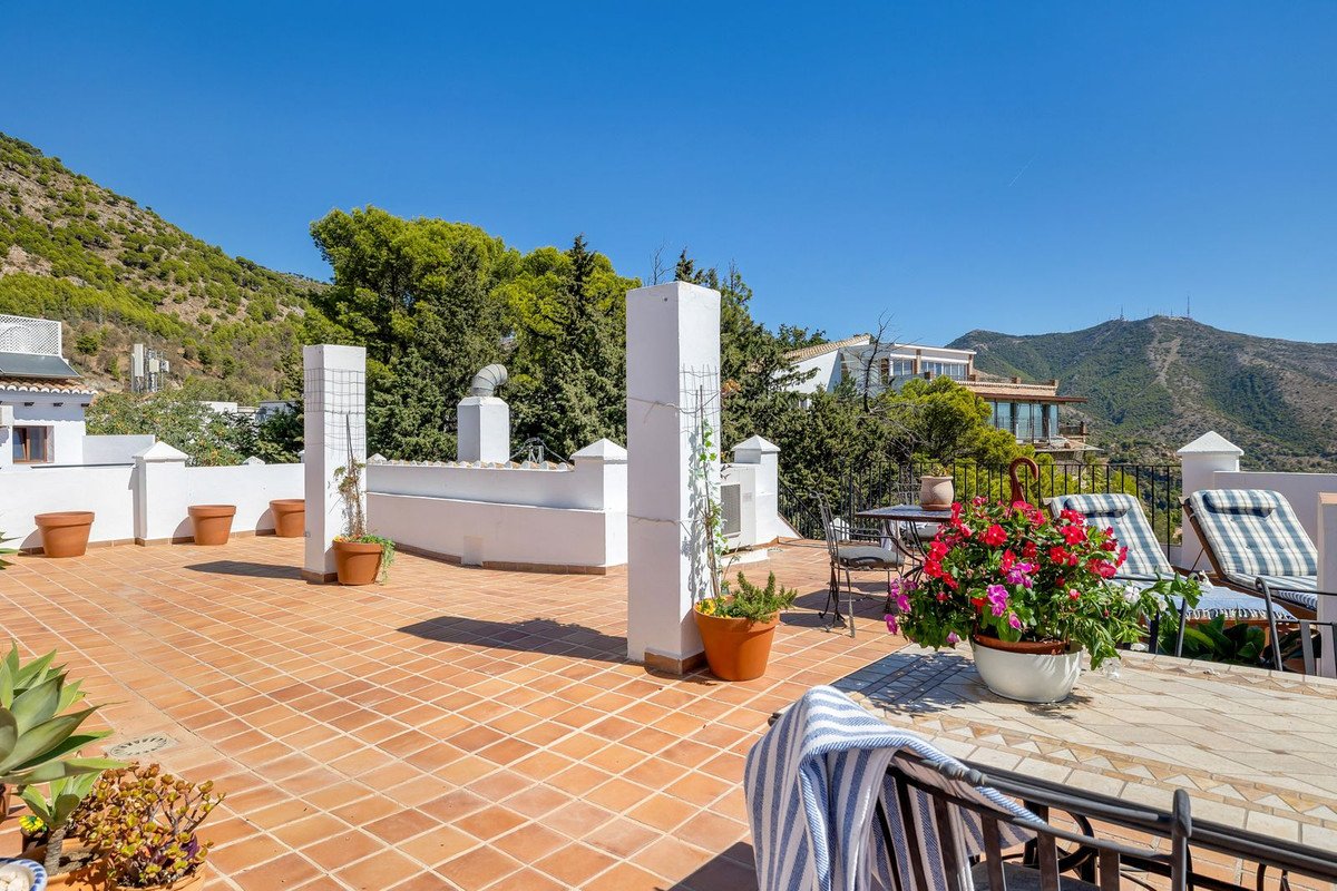 2 Bed Penthouse Duplex in Mijas