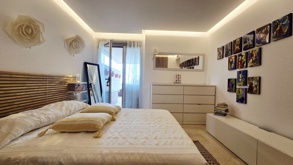 3 Bed Ground Floor Apartment in Benahavís