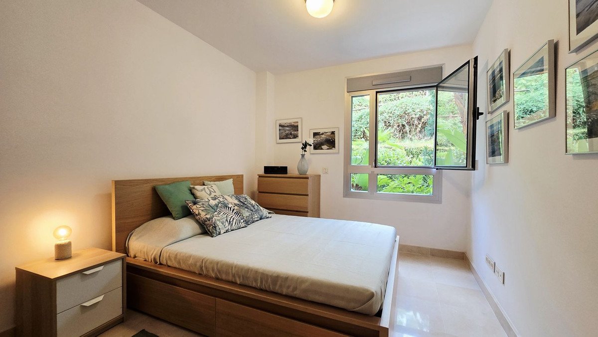 3 Bed Ground Floor Apartment in Benahavís
