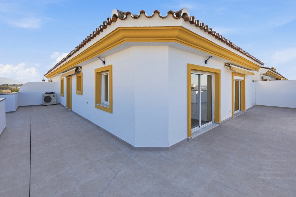 3 Bed Penthouse in San Pedro de Alcántara