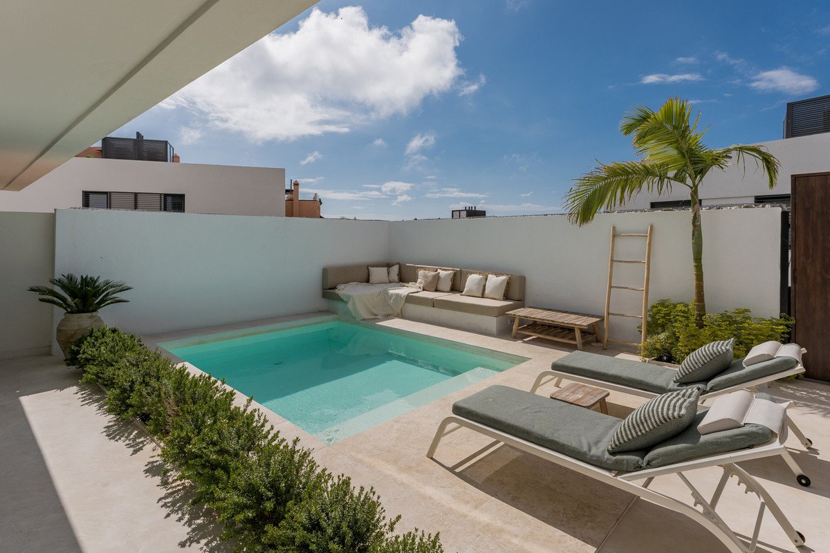 3 Bed Semi-Detached House in Riviera del Sol