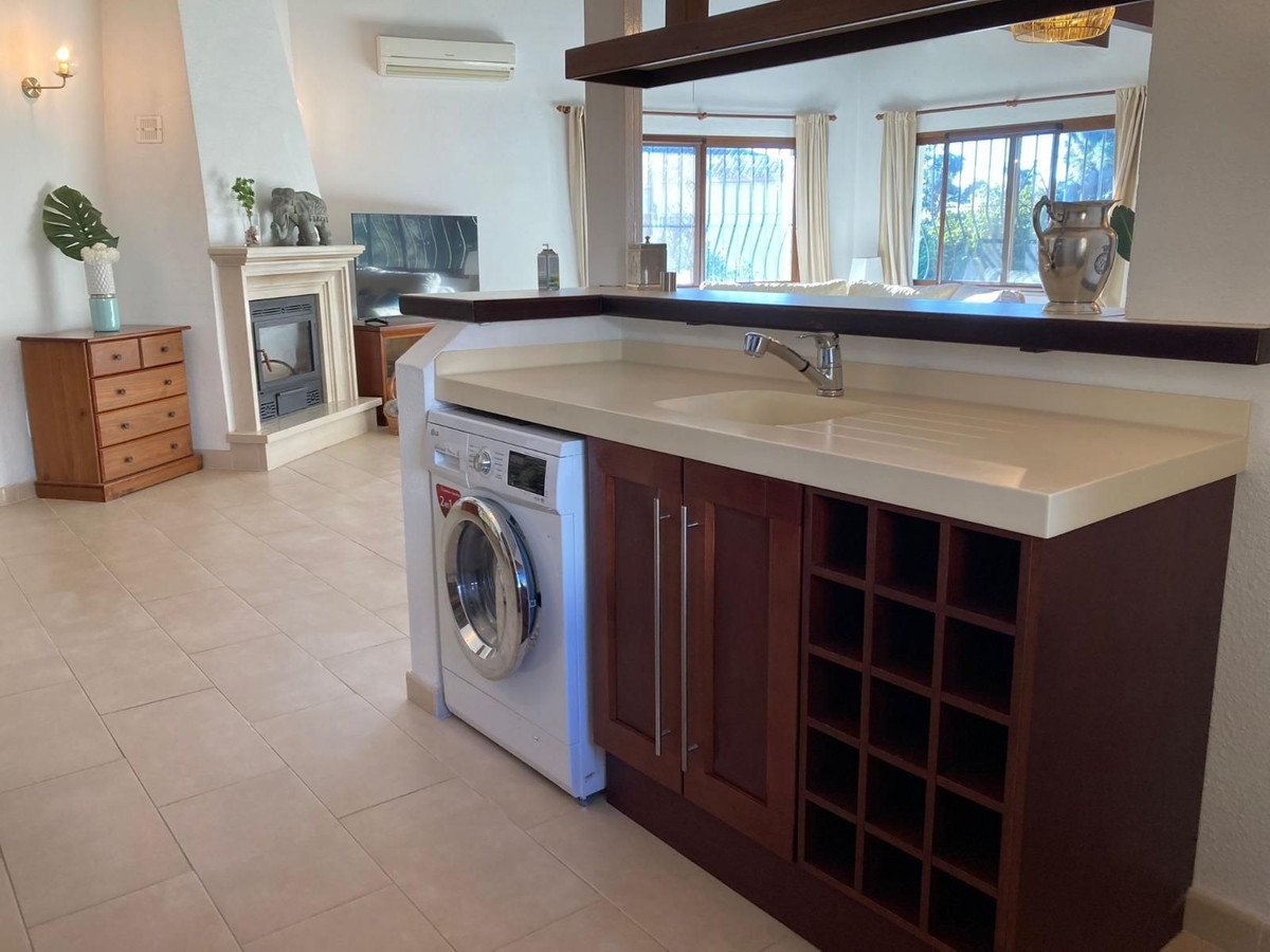 3 Bed Detached Villa in El Chaparral