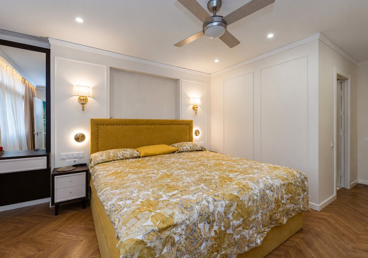 5 Bed Townhouse in Playa de San Juan