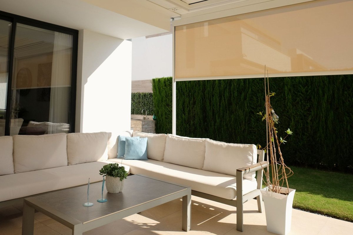 3 Bed Semi-Detached House in Selwo