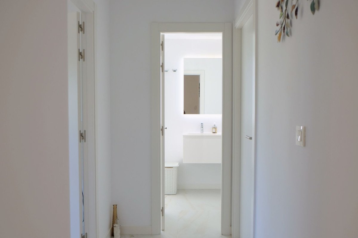 3 Bed Semi-Detached House in Selwo