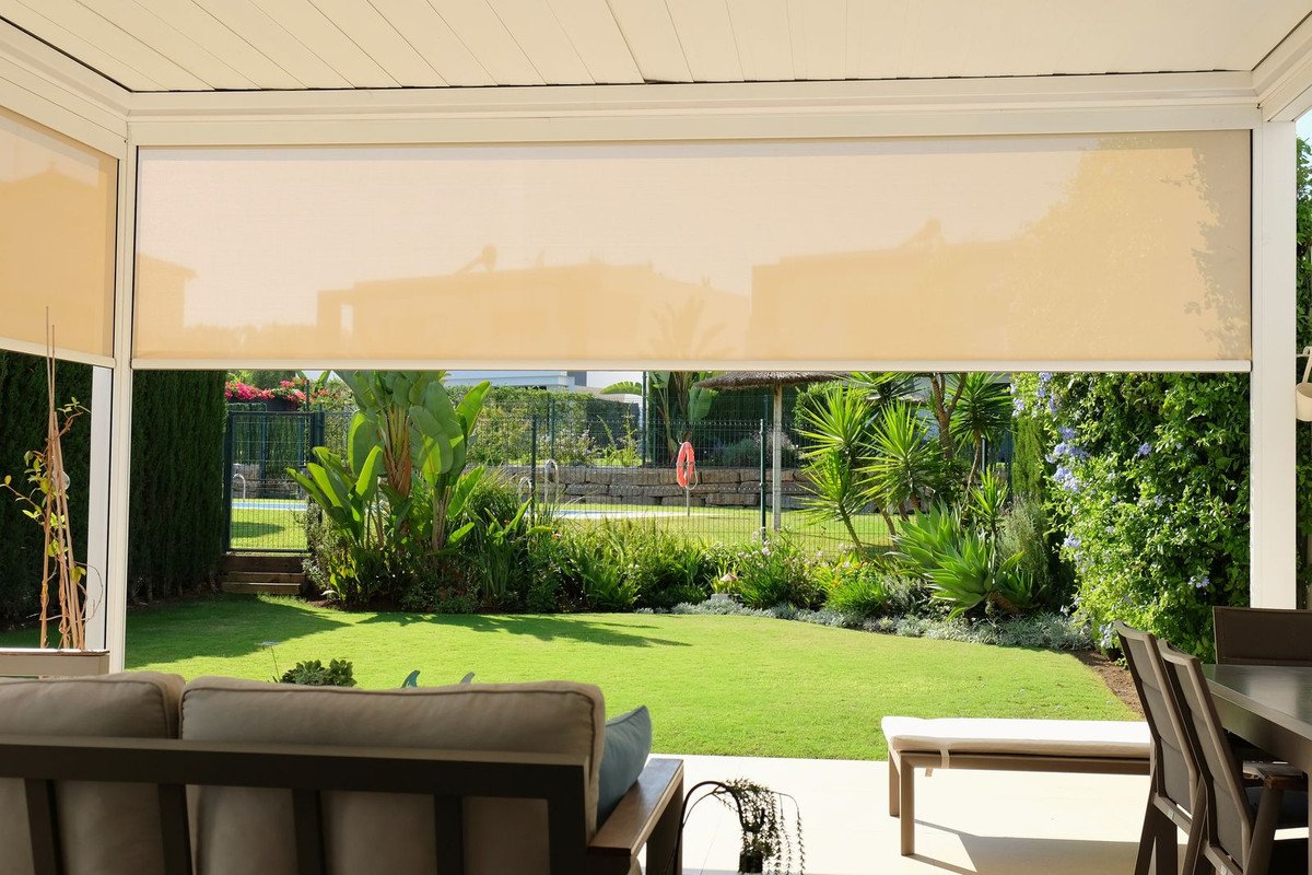 3 Bed Semi-Detached House in Selwo