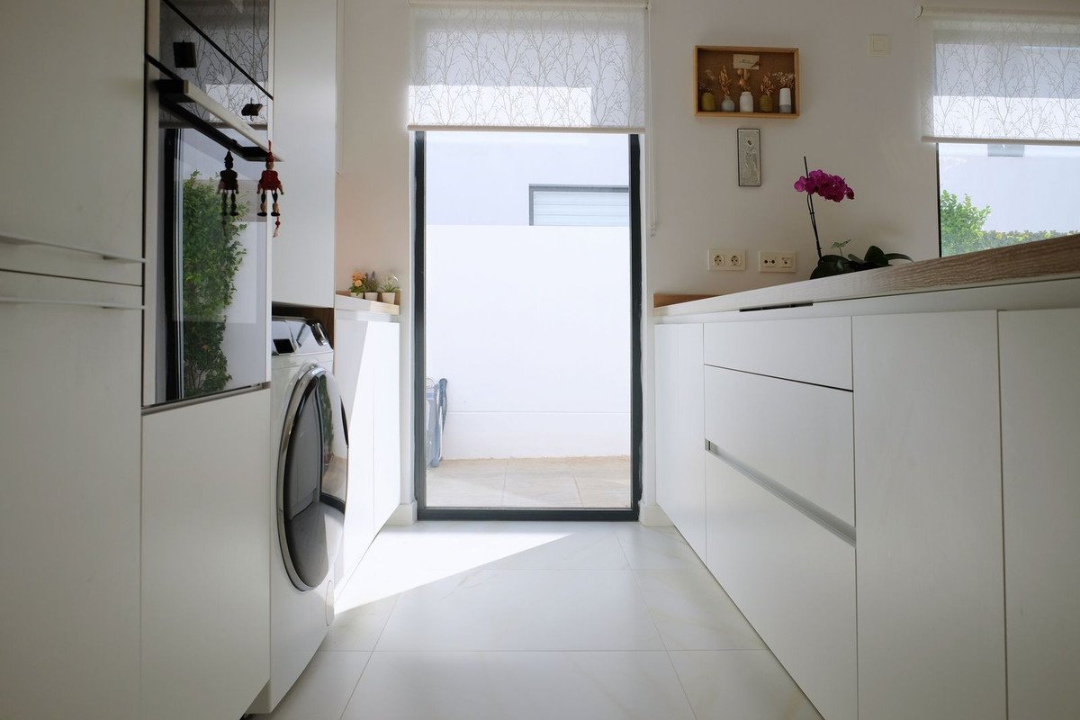 3 Bed Semi-Detached House in Selwo