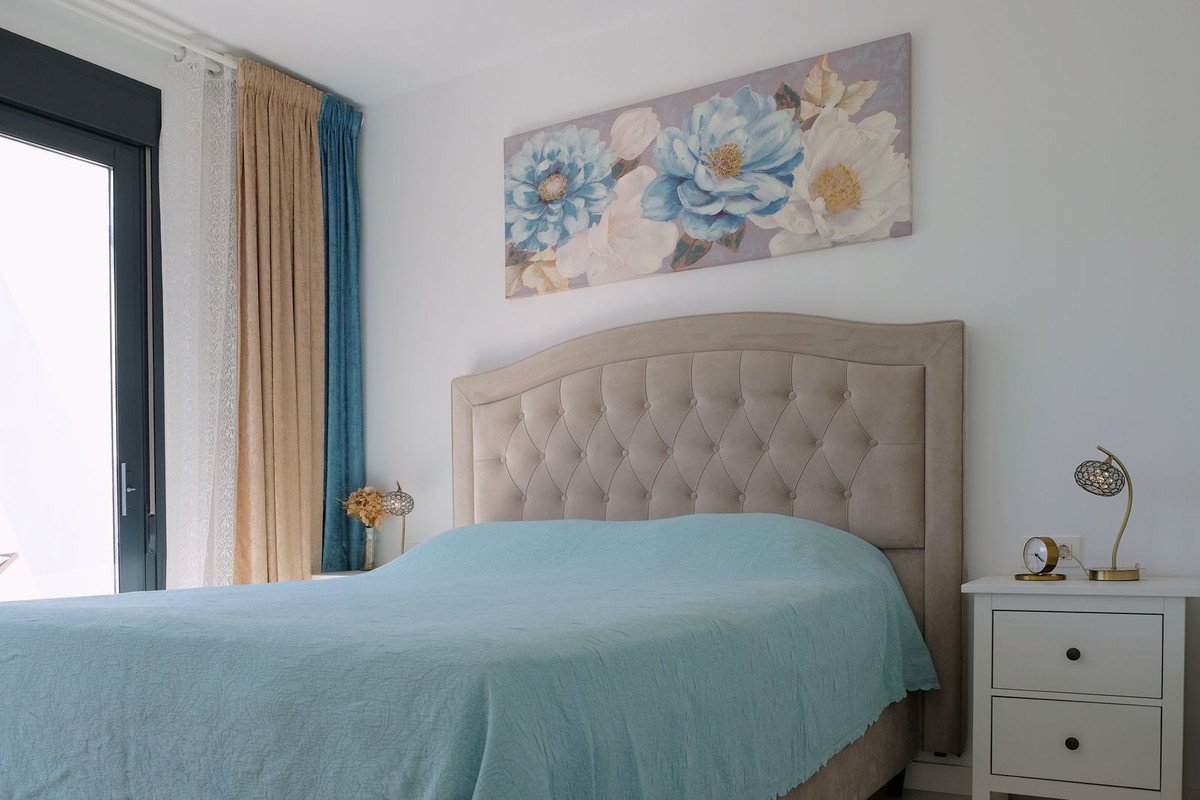 3 Bed Semi-Detached House in Selwo