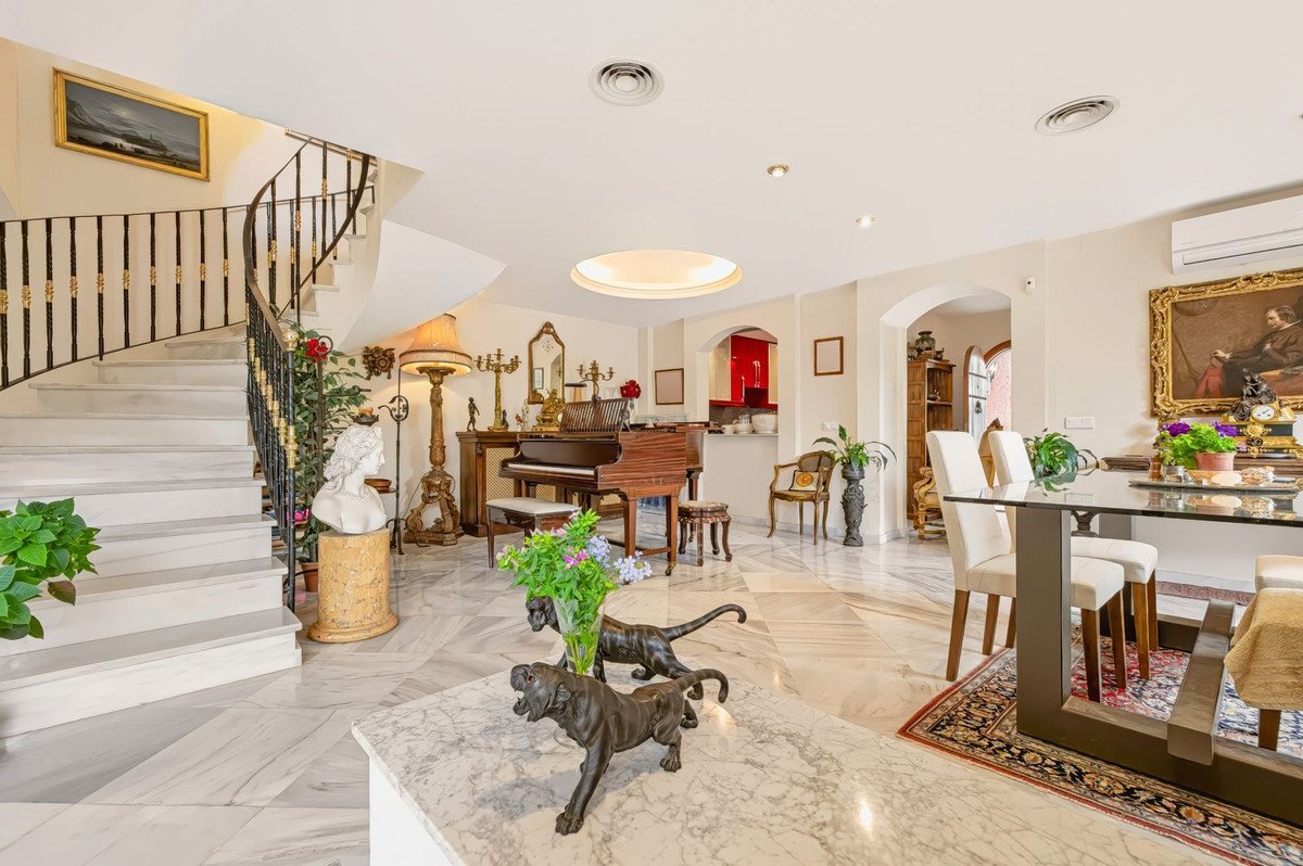 3 Bed Townhouse in Nueva Andalucía