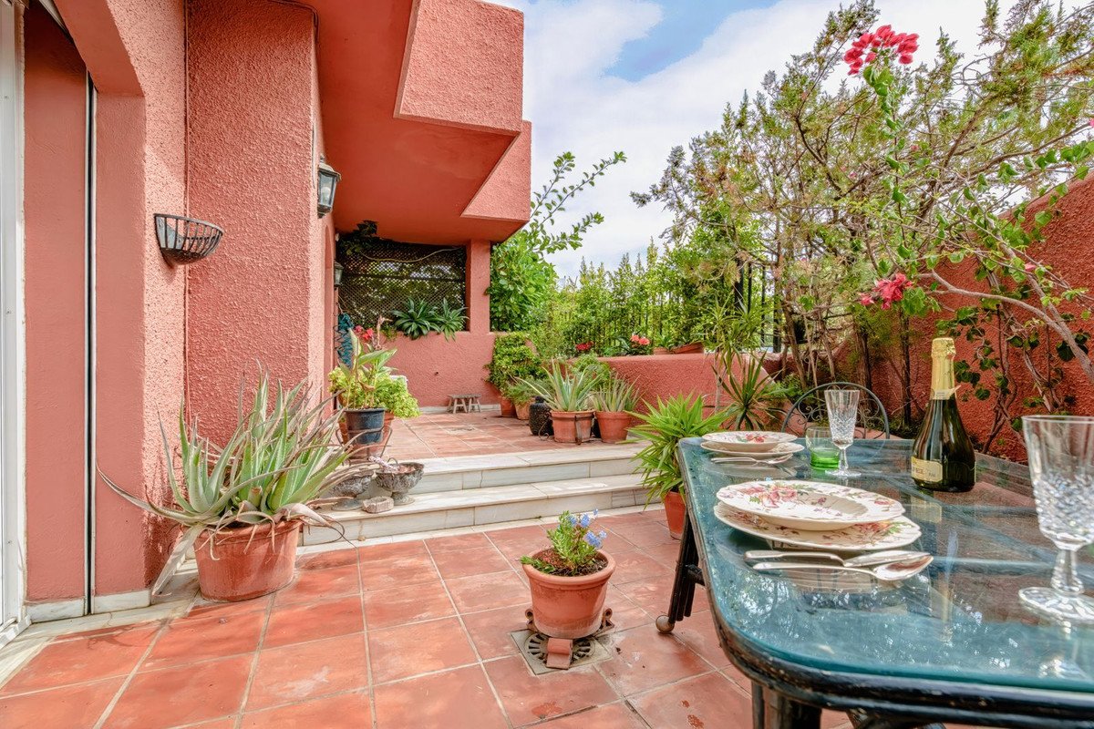 3 Bed Townhouse in Nueva Andalucía