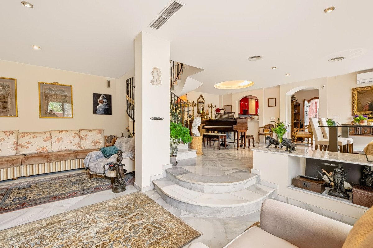 3 Bed Townhouse in Nueva Andalucía